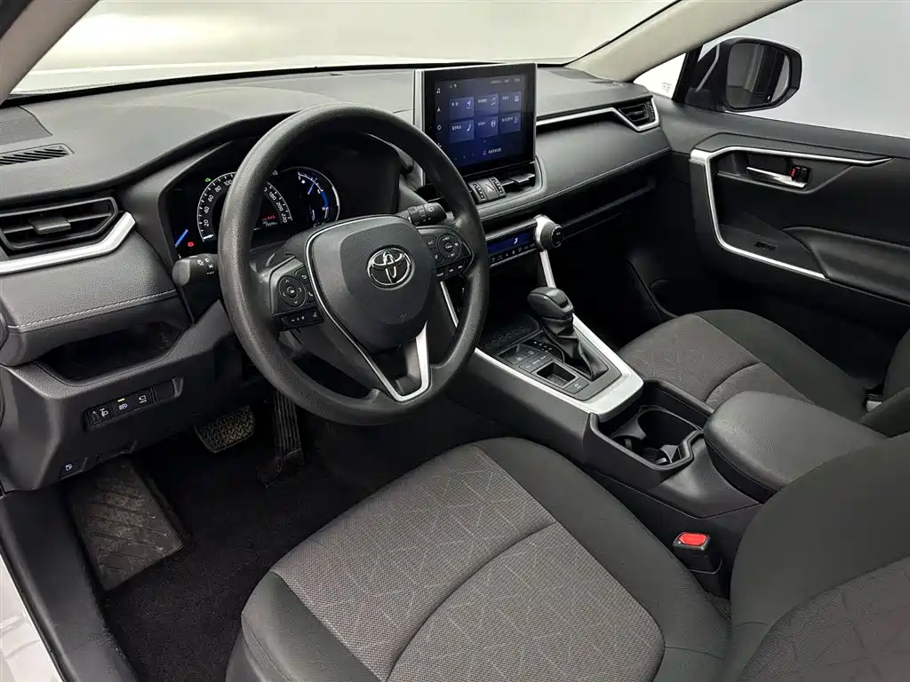 Toyota RAV4 Rongfang 2022 Hybrid 2.5L E-CVT 2WD Elite Edition фото 17