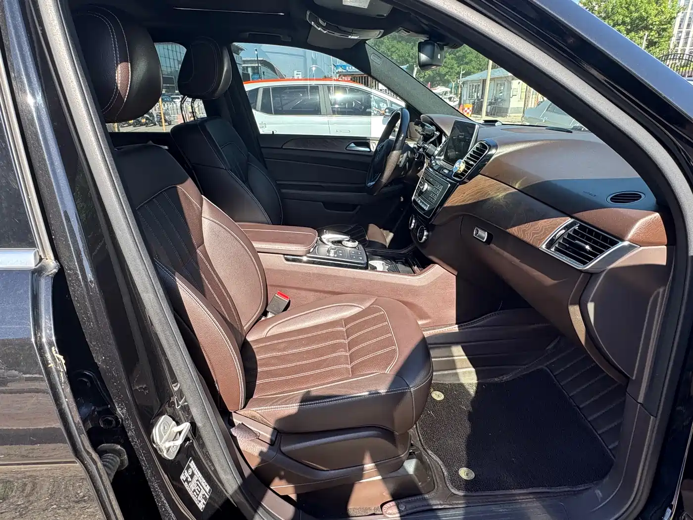 Mercedes-Benz GLE 2015 GLE 400 4MATIC фото 17