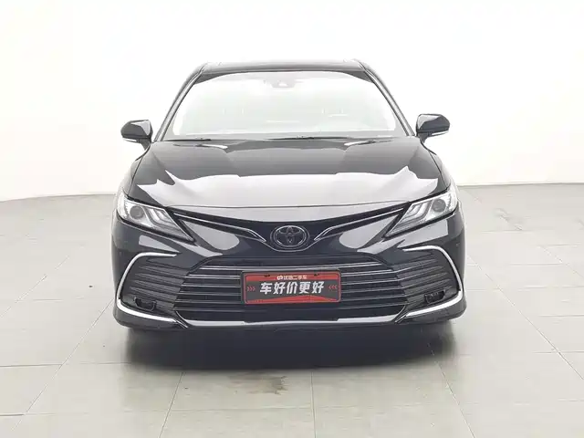 Toyota Camry 2021 2.0G Luxury Edition — фото 3