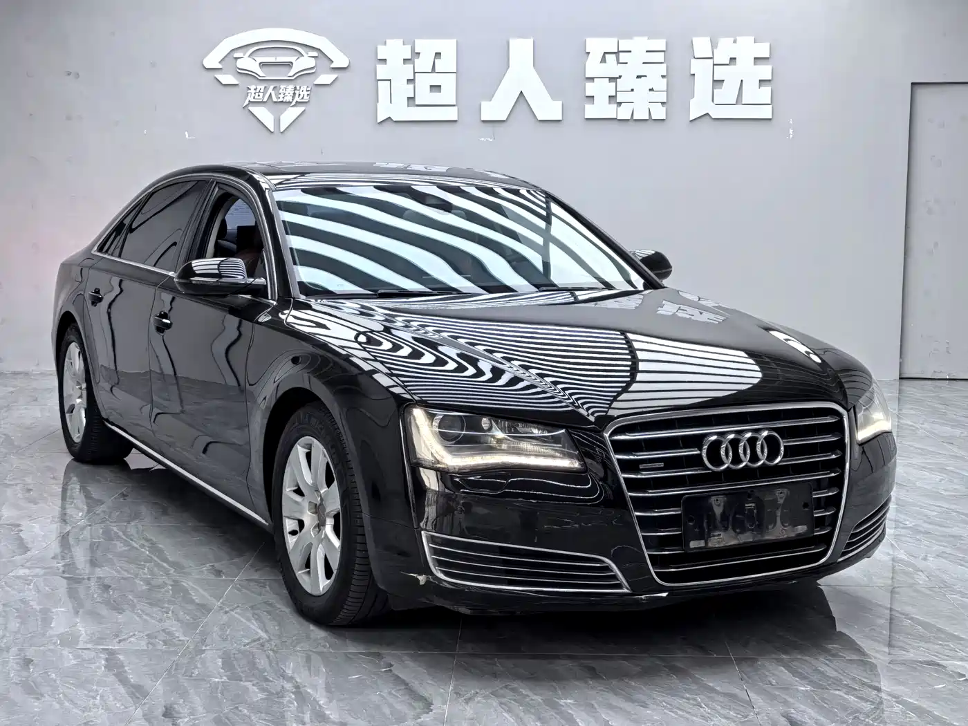 Audi A8 2013 A8L 45 TFSI quattro Luxury фото 3