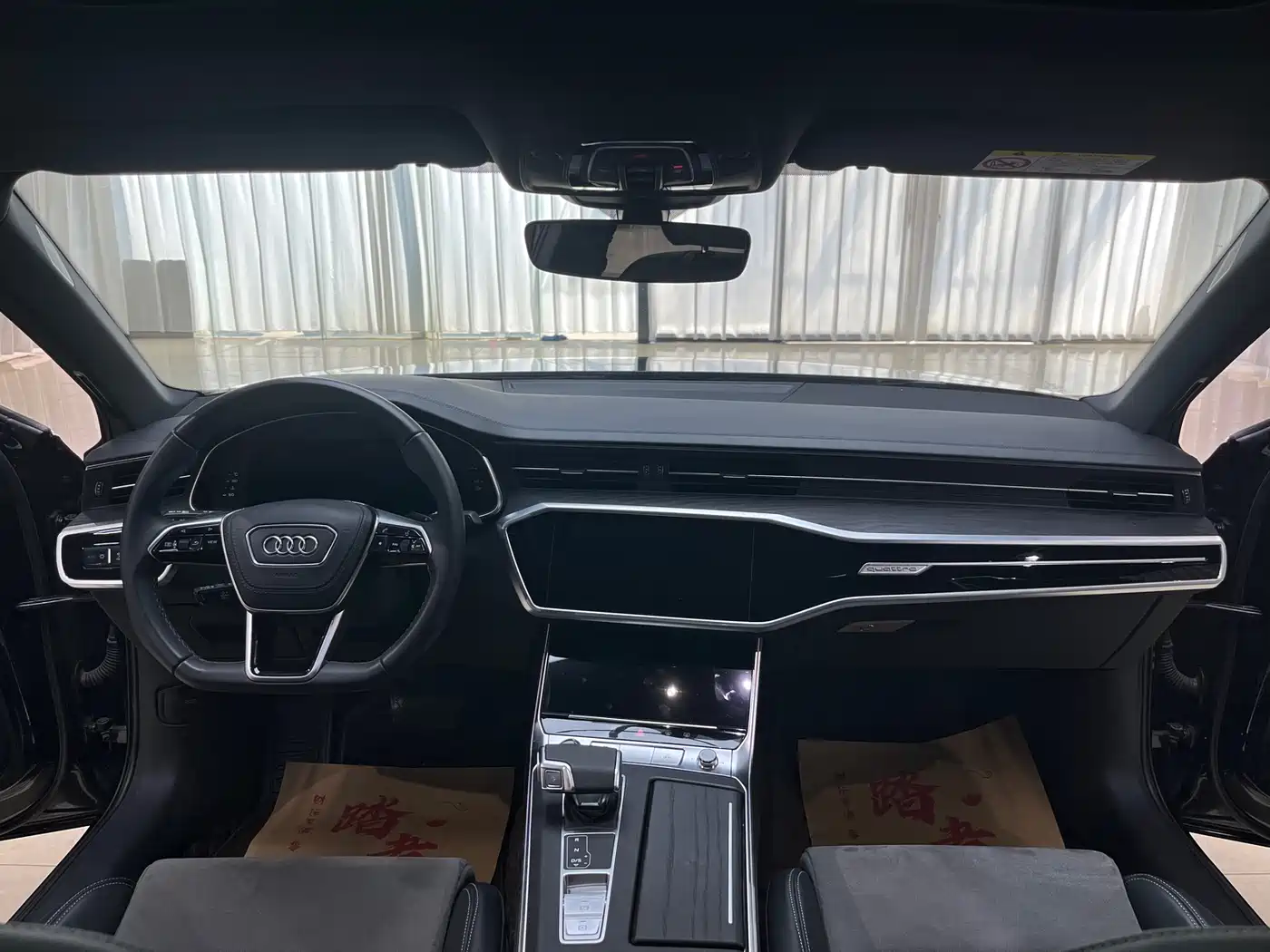 Audi A6L 2024 45 TFSI quattro Exclusive Dynamic фото 13