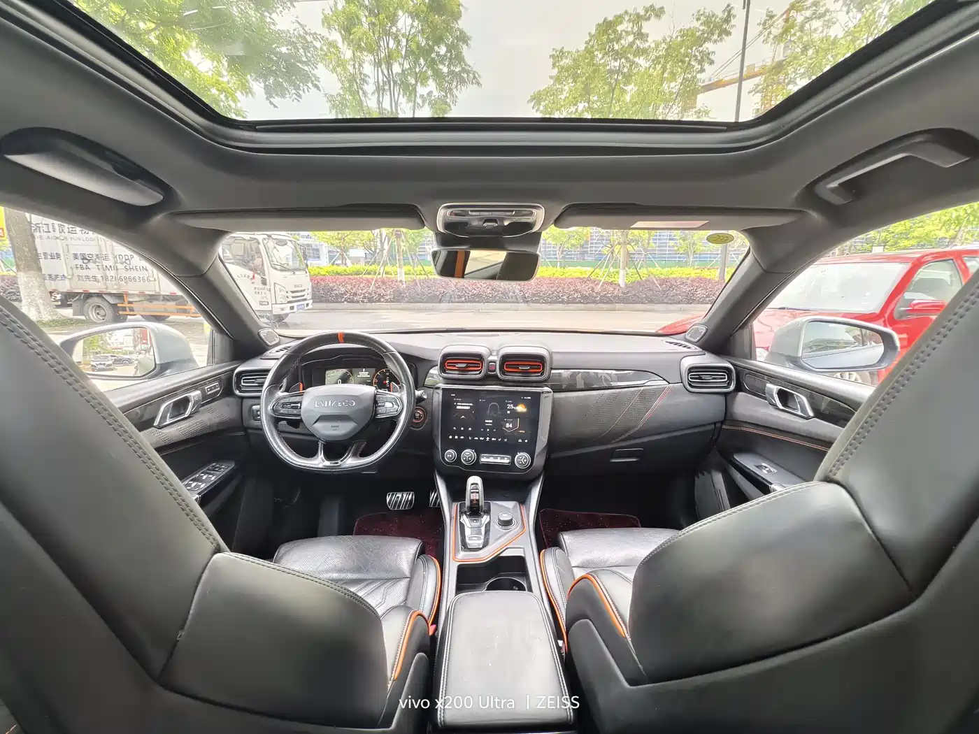Lynk & Co 02 Hatchback 2021 2.0TD Halo Driving Control Package Edition фото 8