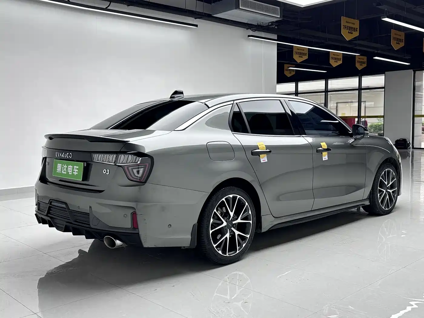 Lynk & Co 03 2021 2.0TD Auto Jin Champion Edition фото 6