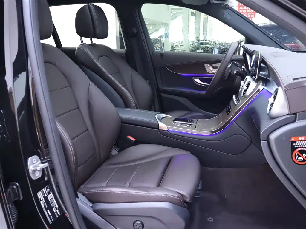Mercedes-Benz GLC 2022 GLC 300 L 4MATIC Dynamic Collector's Edition фото 21