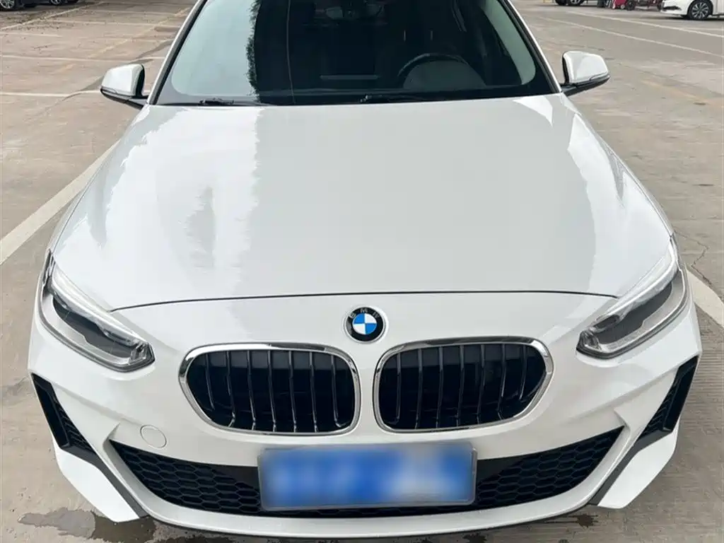 BMW 1 Series 2020 Model 125i Leading M Sport Package фото 19