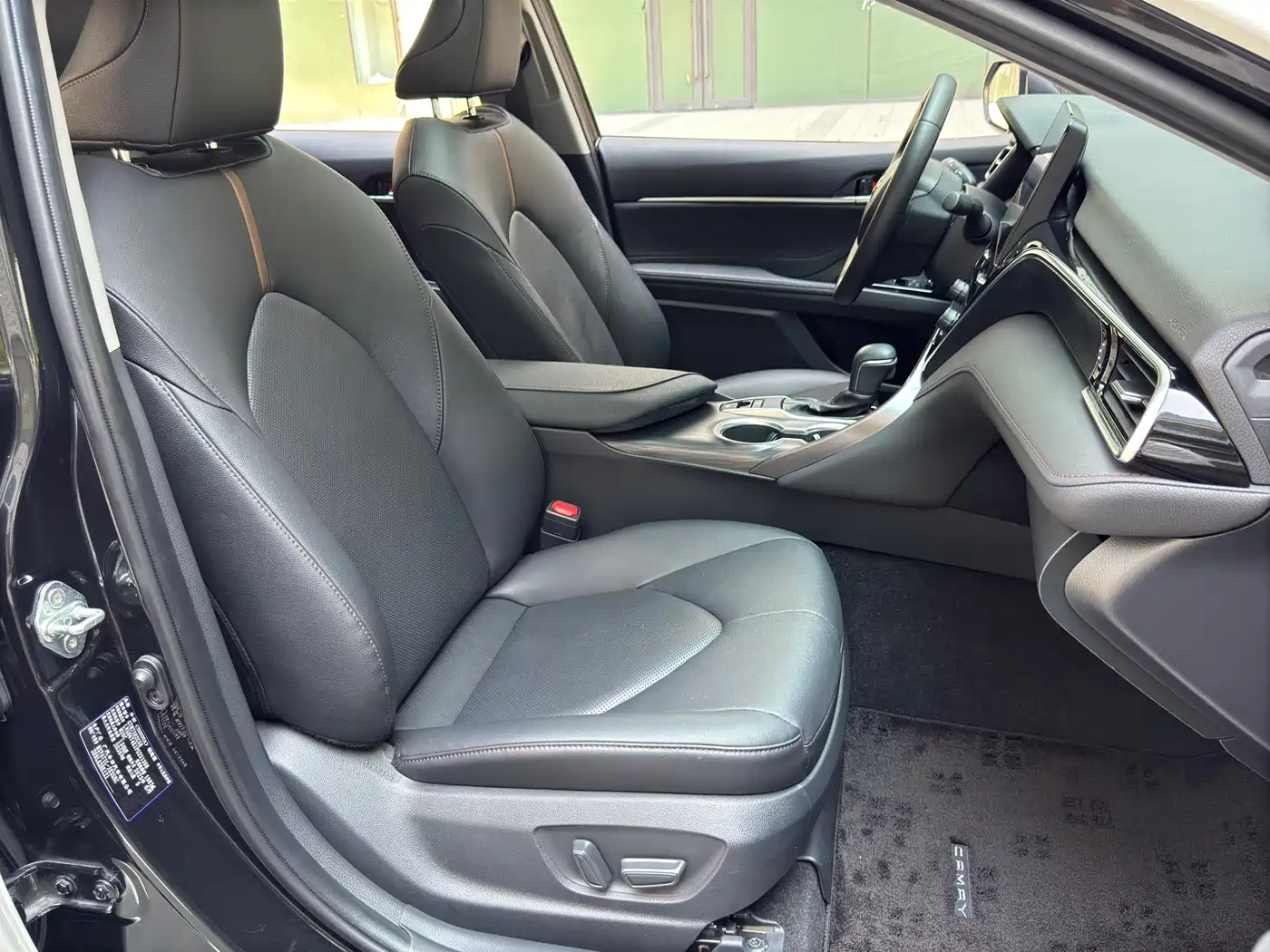 Toyota Camry 2023 2.0G Luxury Edition фото 11
