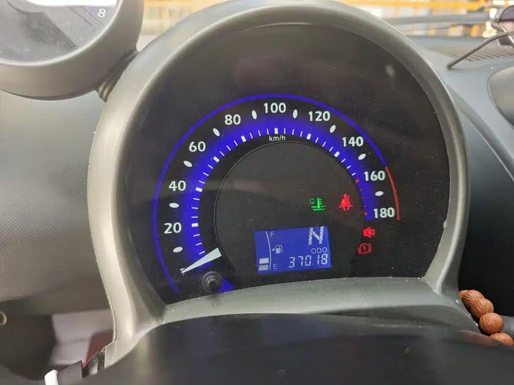 BYD F0 2014 2013 1.0L AMT Cool Edition