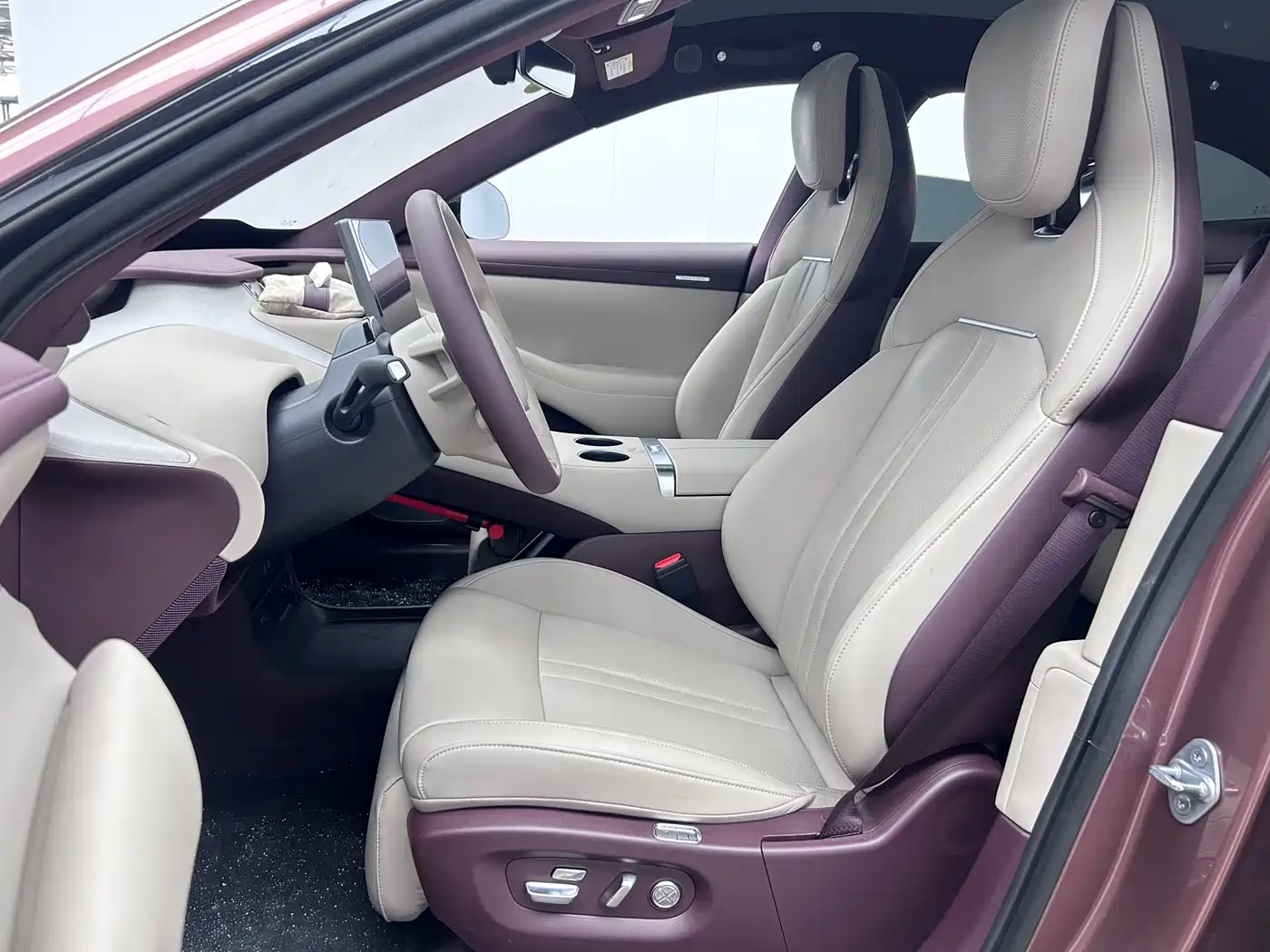 Xiaomi Auto Xiaomi YU7 2025 Extended Range RWD Edition фото 7