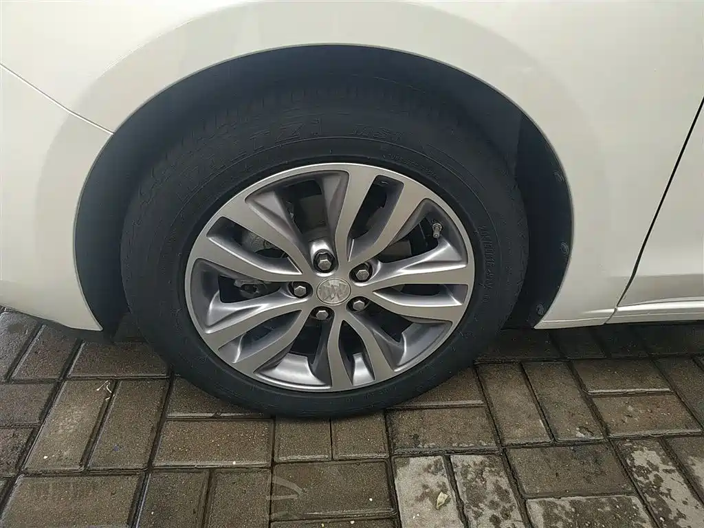 Buick Excelle 2021 Facelift 1.3T Auto Mild Hybrid Elite фото 23