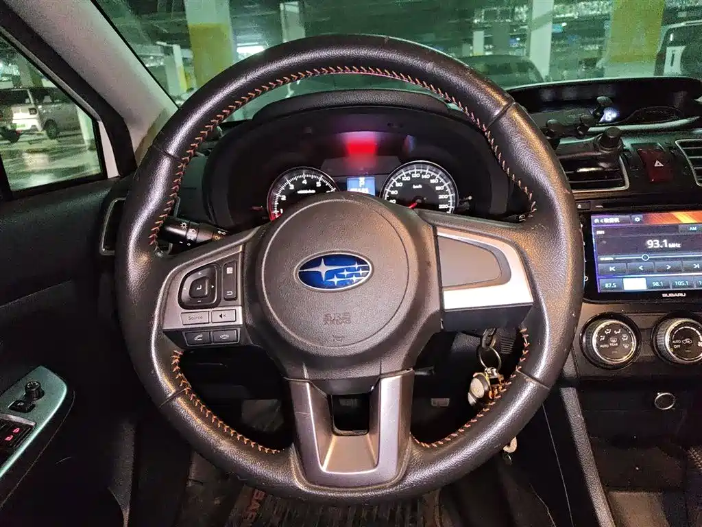 Subaru XV 2016 Model 2.0i Comfort Navigation Edition фото 7