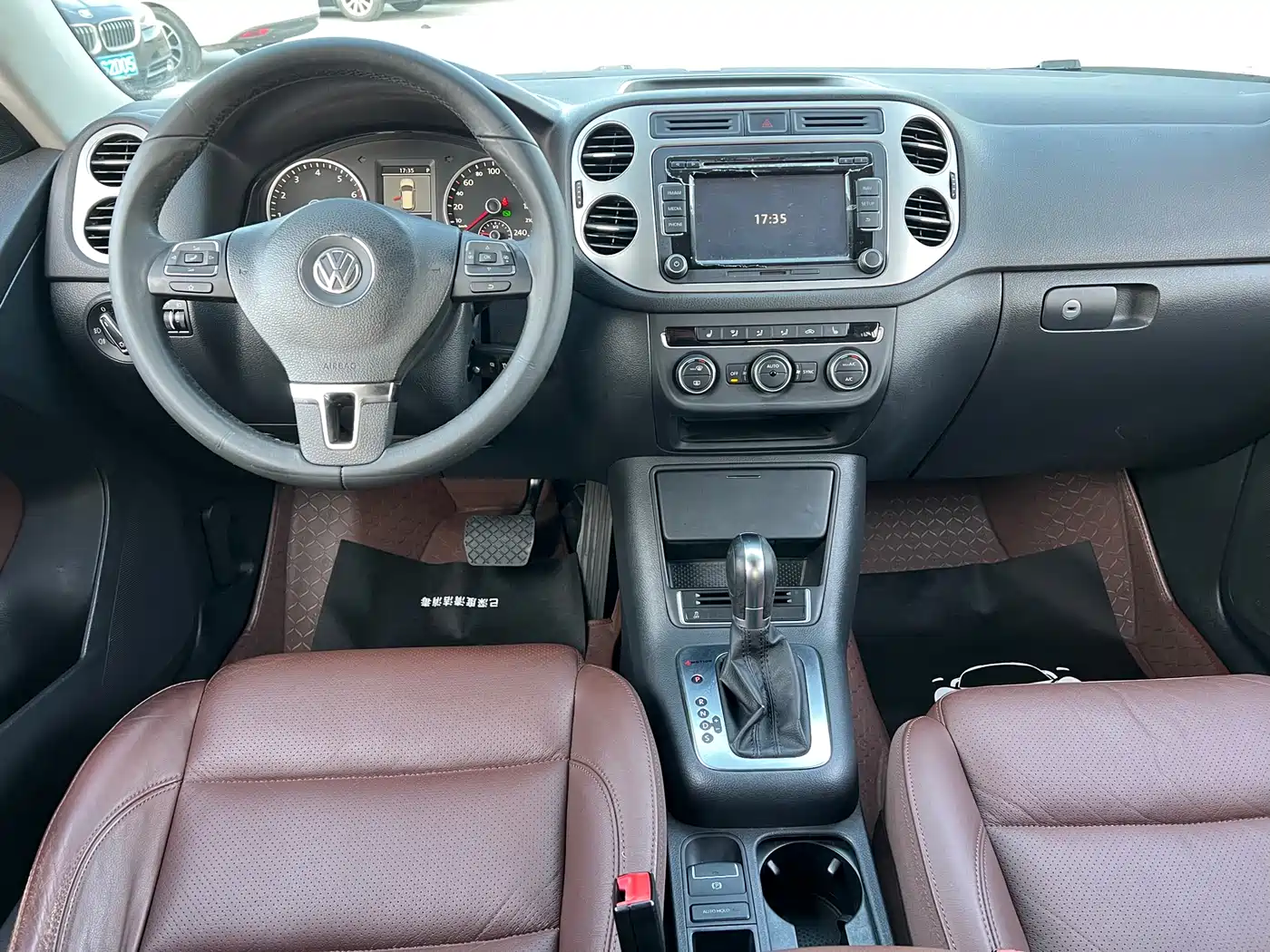 Volkswagen Tiguan 2013 1.8TSI Auto 4WD Luxury фото 8