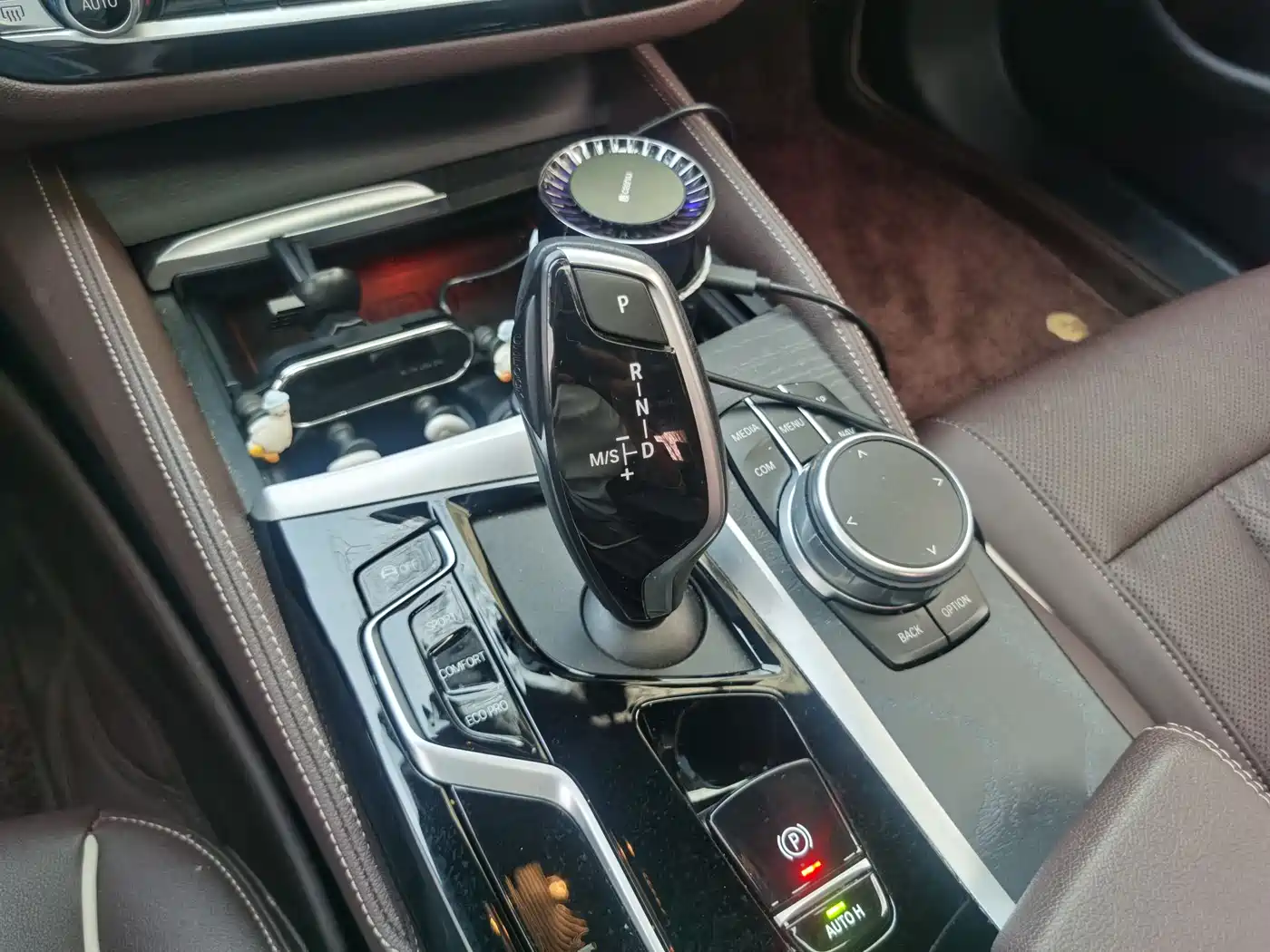 BMW 5 Series 2023 Facelift 530Li Leading M Sport Package фото 18