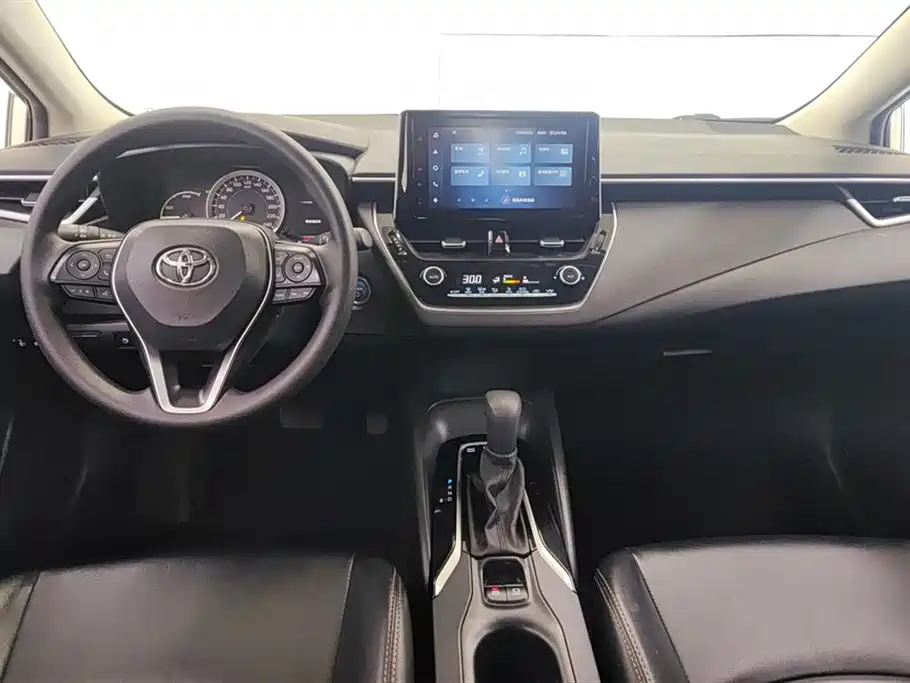 Toyota Corolla 2021 Hybrid 1.8L E-CVT Elite Edition фото 12