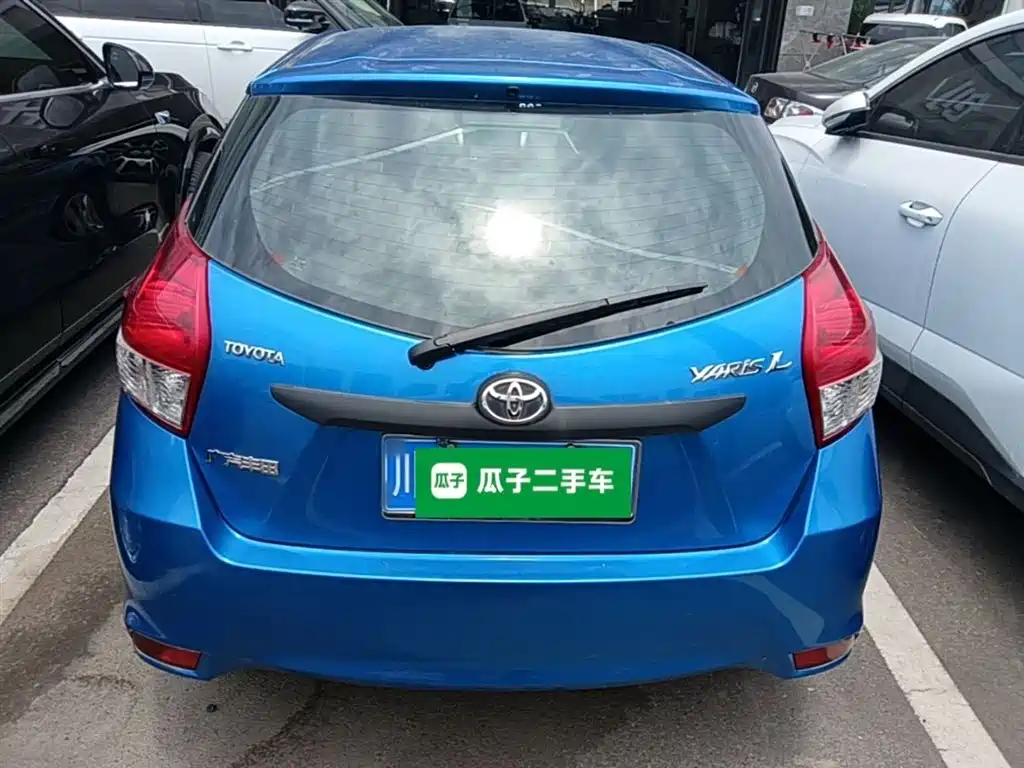 Toyota YARiS L Zhi Xuan 2014 1.3E Manual Charming Edition фото 6
