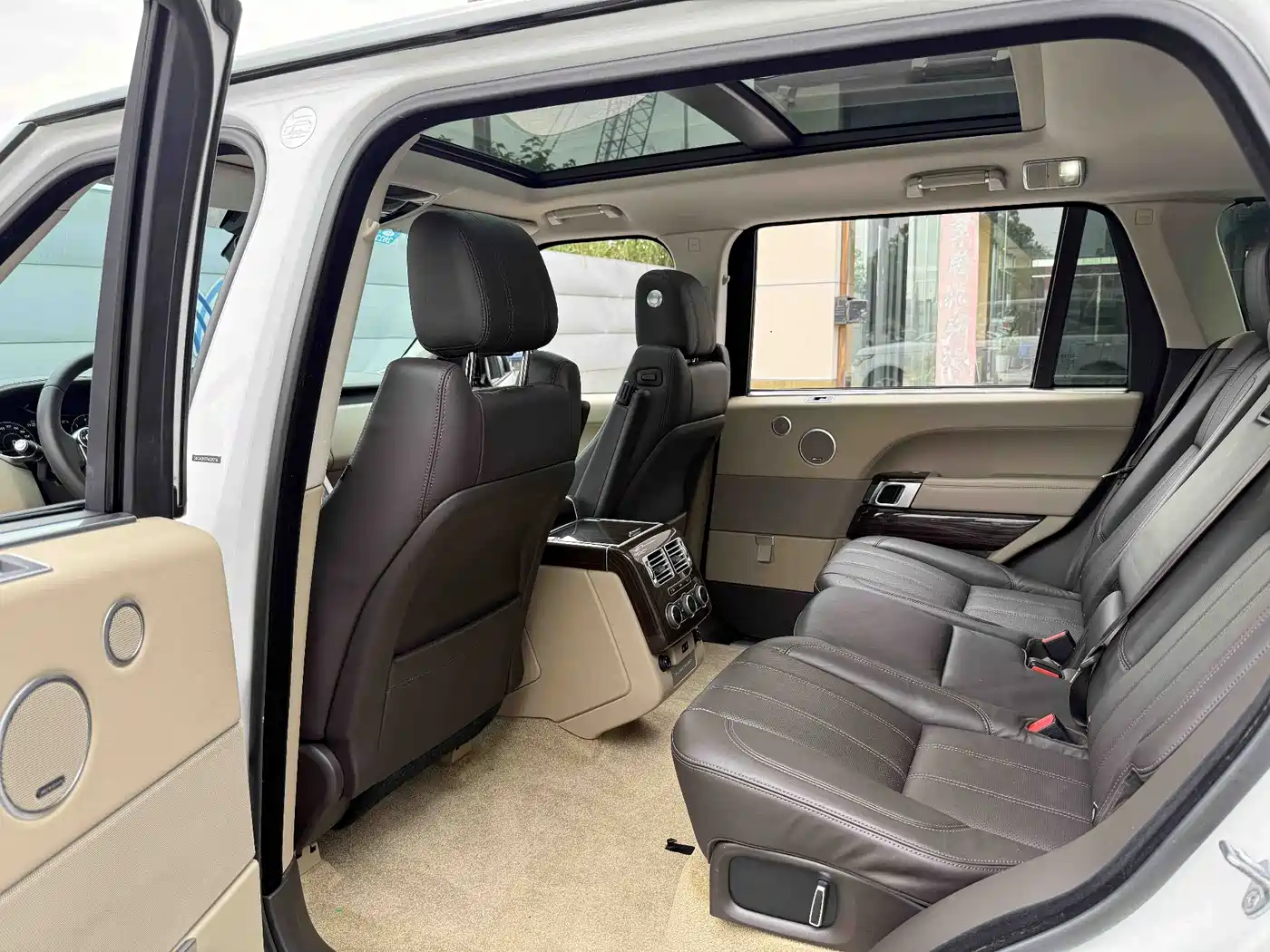 Land Rover Range Rover 2017 3.0 SC V6 Vogue LWB (Long Wheelbase) фото 7