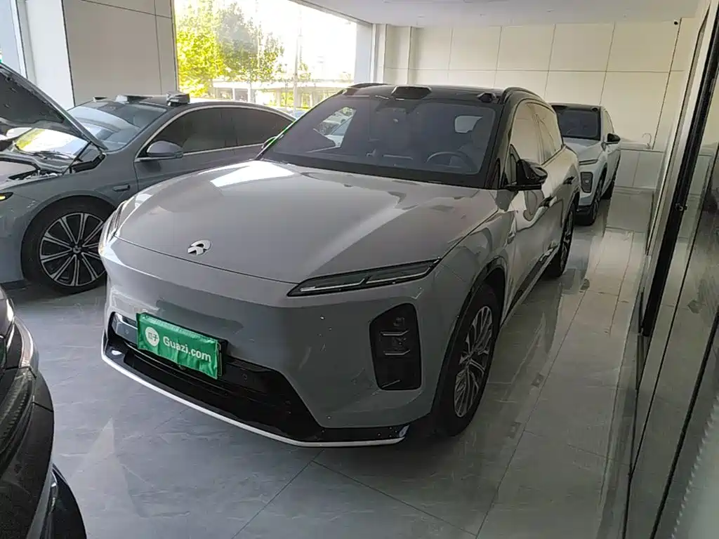 Фото 1 - NIO ES6