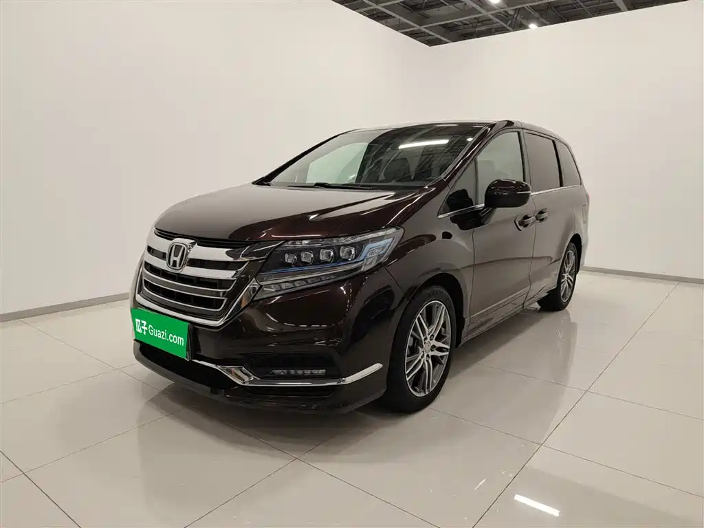 Honda Elysion 2019 2.0L Hybrid Luxury Edition