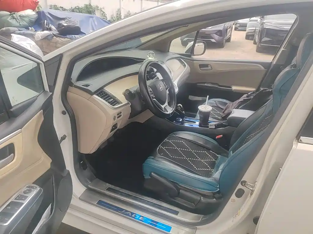 Honda Jade 2014 2014 1.8L Automatic Comfort Elite 5-seater