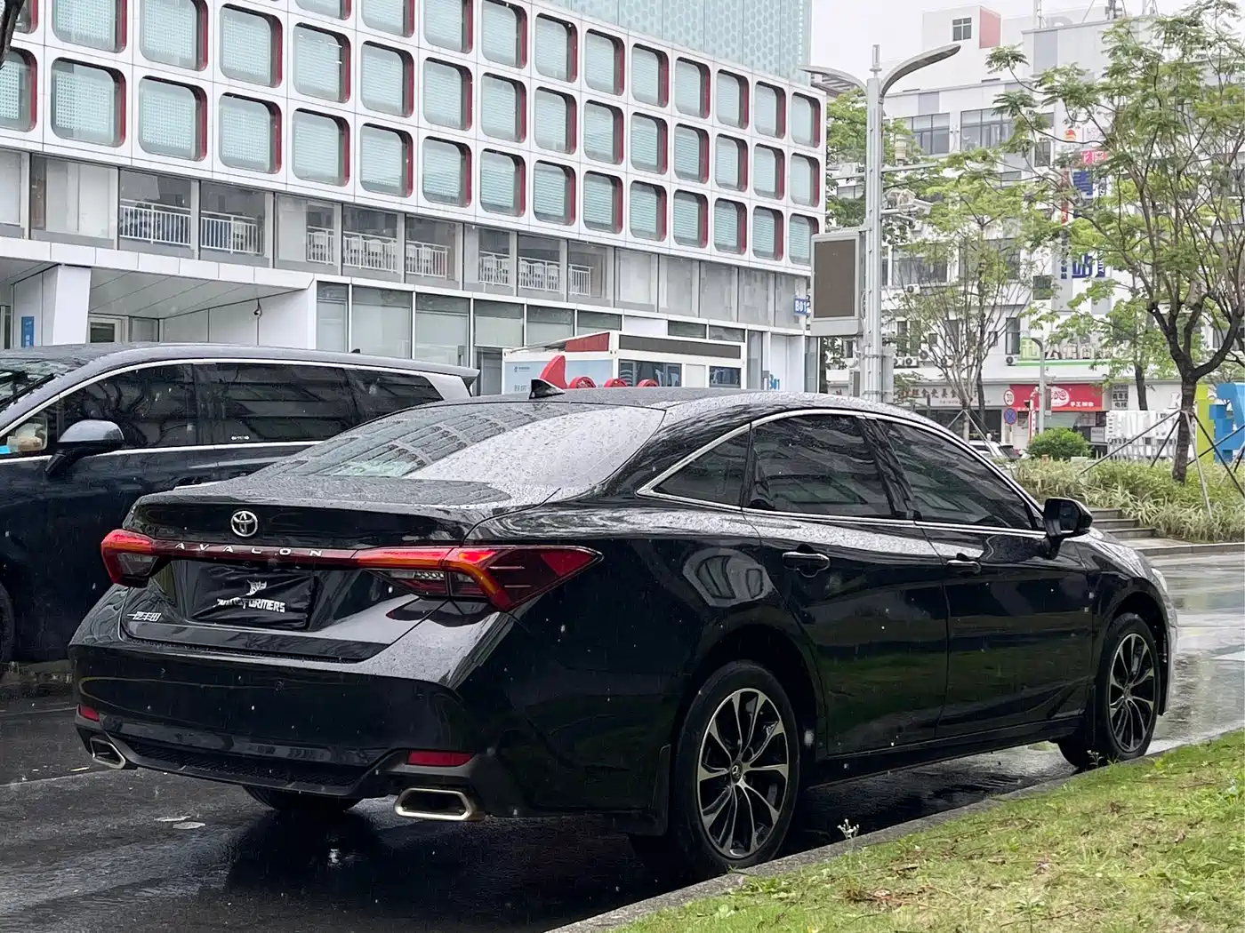 TOYOTA ASIAN DRAGON