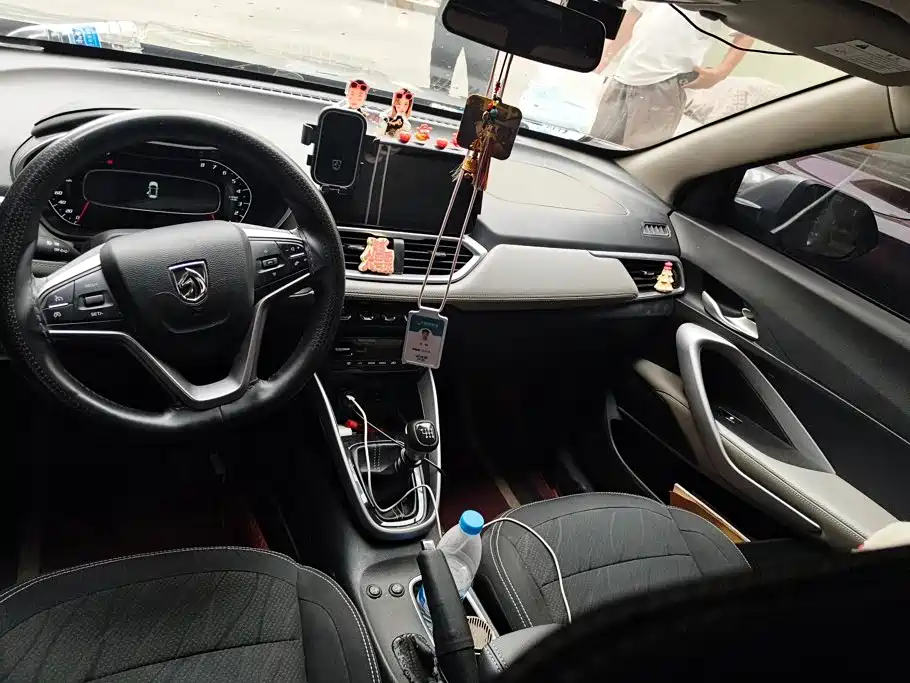 Baojun 510 2020 2019 1.5L Manual Lexiang Version China V