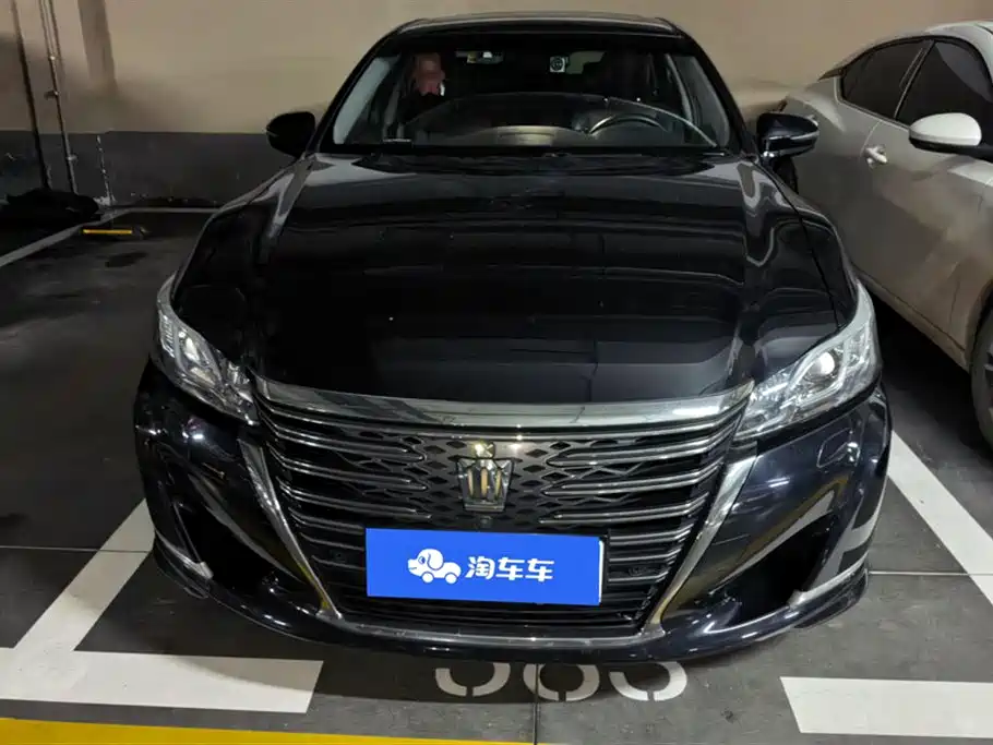 Toyota Crown 2018 2.0T Sport Edition фото 2