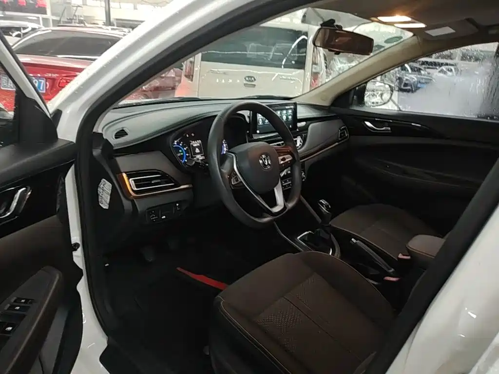 Changan Eado DT 2020 2019 1.6L Manual Relax China VI