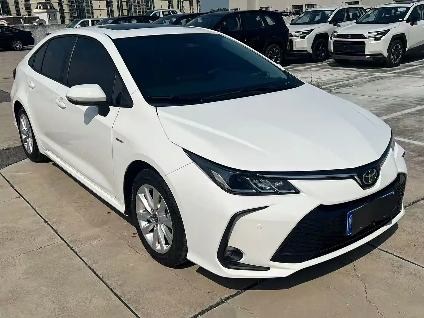 Toyota Corolla 2024 Model 1.8L Smart Hybrid Elite Edition фото 3