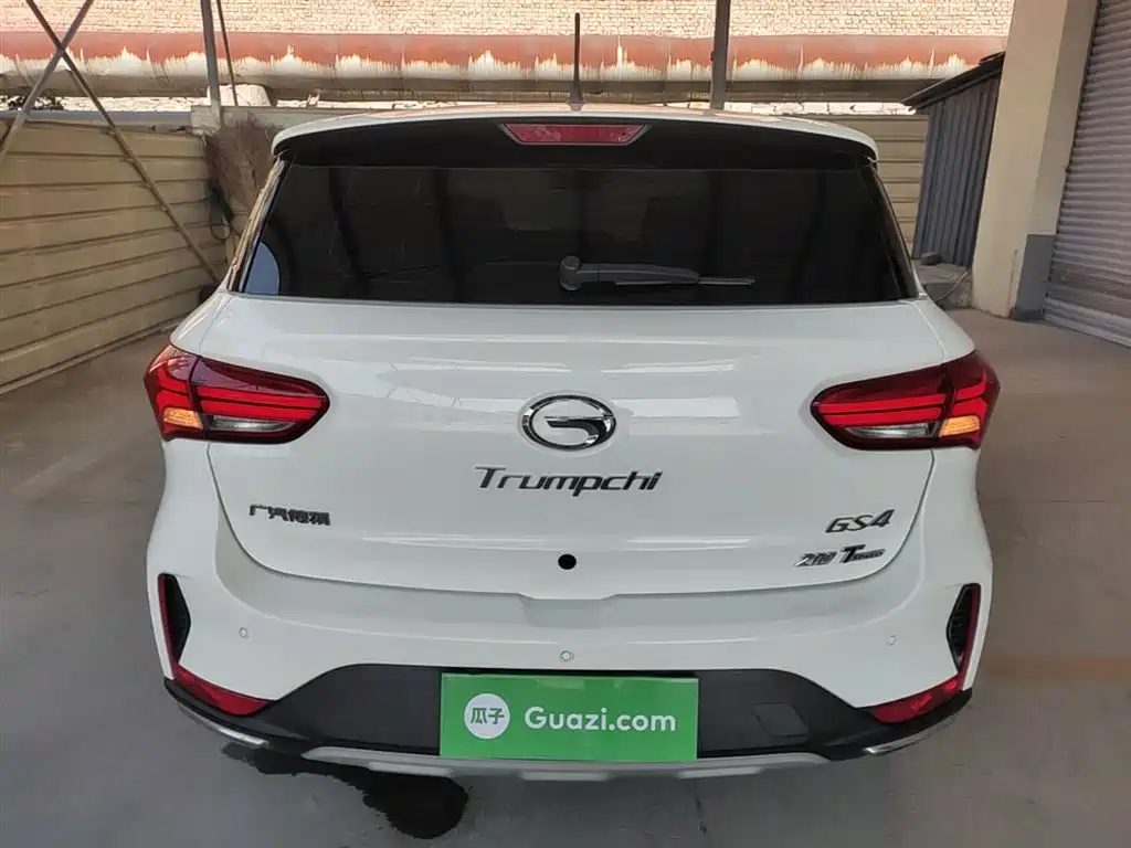 GAC Trumpchi Trumpchi GS4 2018 200T G-DCT 2WD Comfort Edition фото 6
