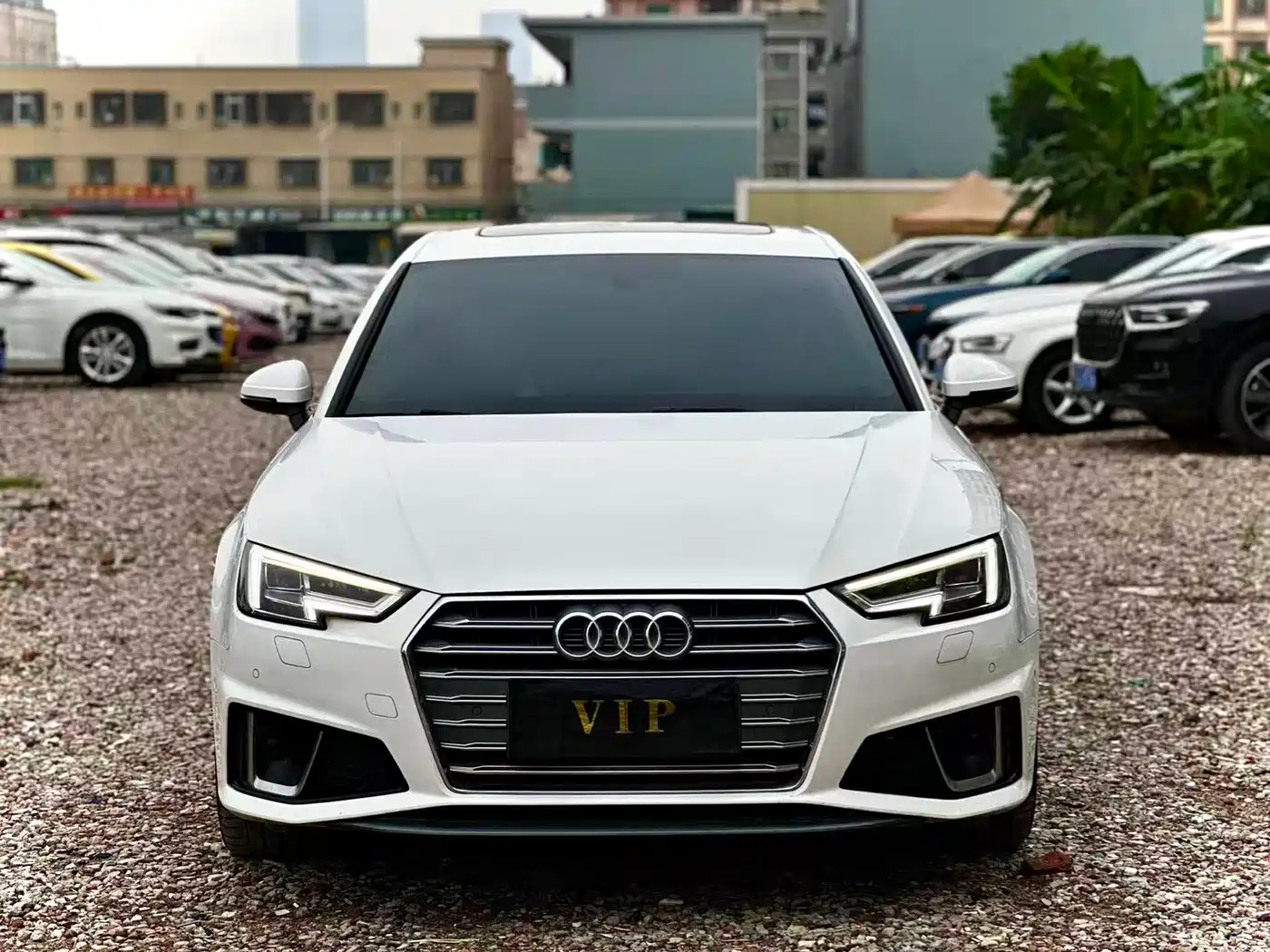Audi A4L 2019 40 TFSI Fashion (China VI)