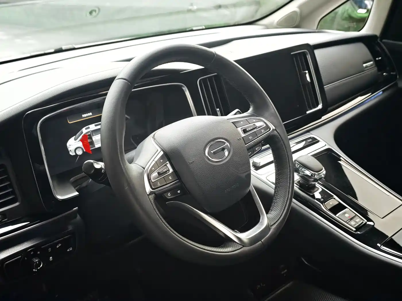 GAC Trumpchi Trumpchi M8 2021 Leading Show Series 390T Ultimate Edition фото 12