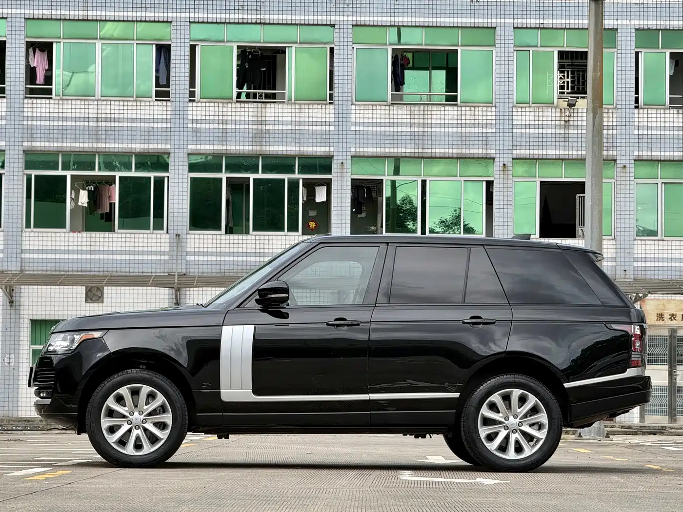 Фото 19 - Land Rover Range Rover