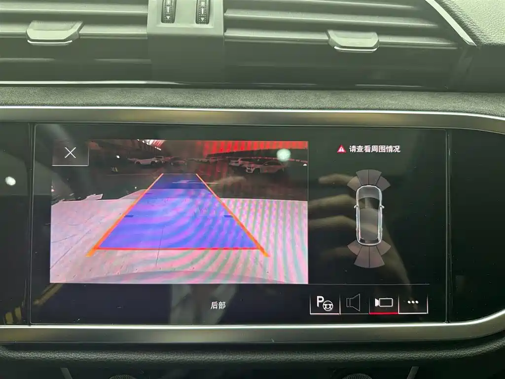 Audi Q3 2022 35 TFSI Fashion Dynamic фото 14