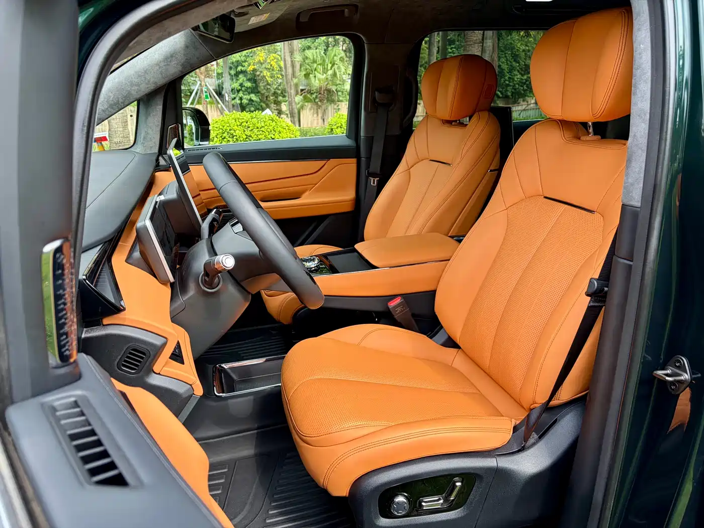 Geely Galaxy Yizhen L380 2025 Model 805km Flagship Edition AWD фото 9