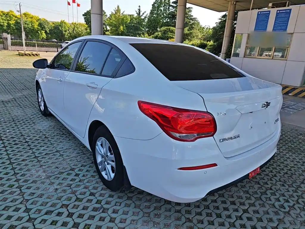 Chevrolet Cavalier 2019 320 Automatic Joy Edition фото 5
