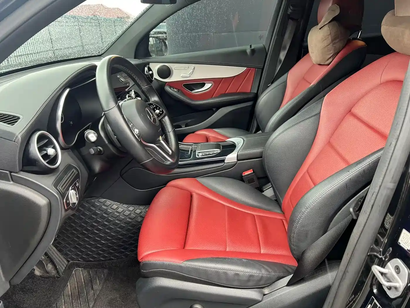 Mercedes-Benz GLC Coupe 2022 2022 GLC 260 4MATIC Coupe SUV