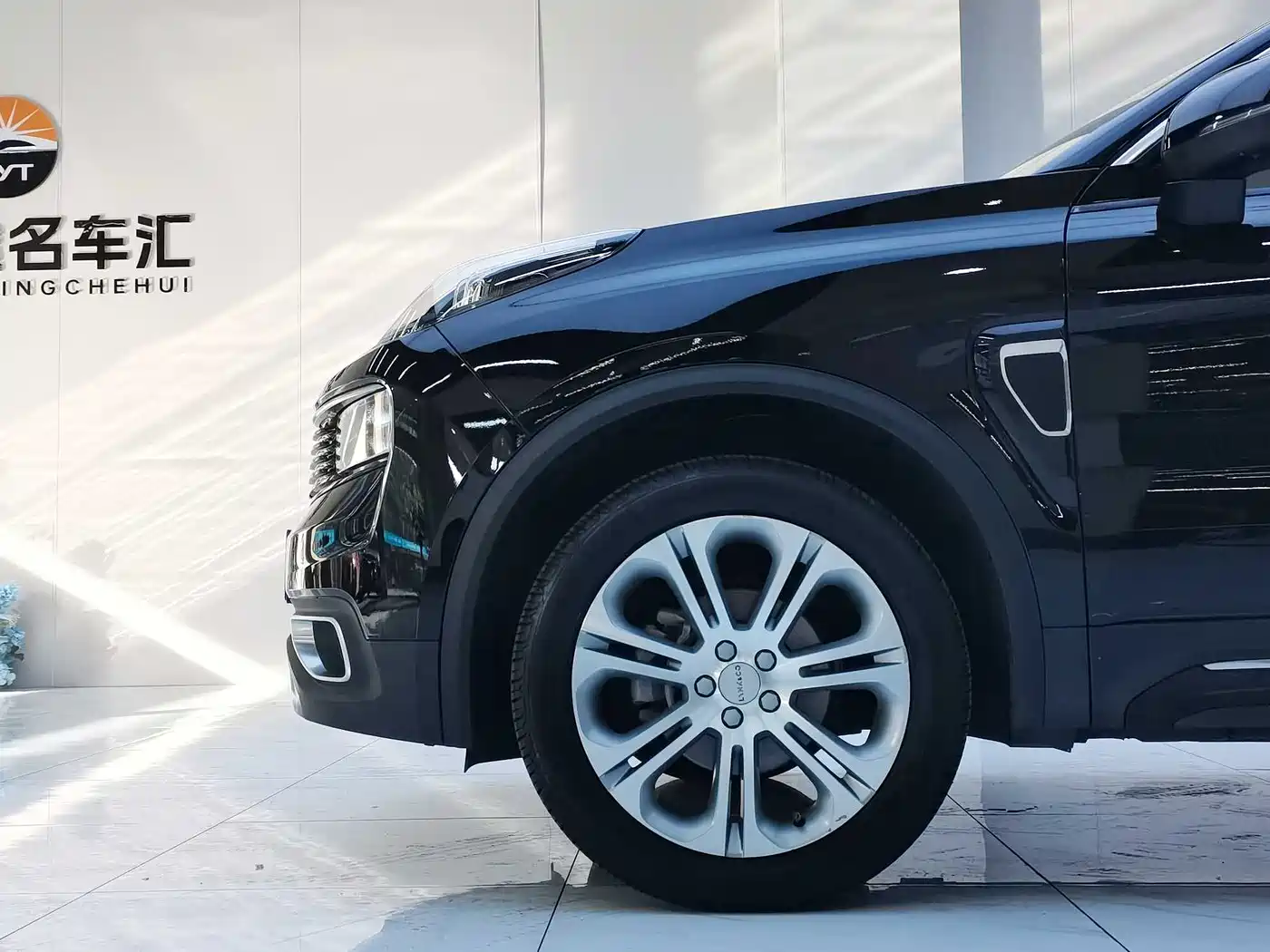 Lynk & Co 01 2019 2.0T 2WD Pro Edition China V фото 21