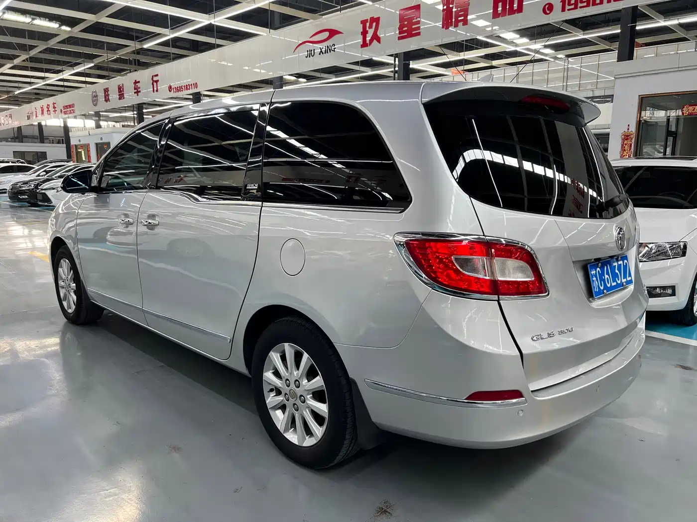Buick GL8 2013 3.0L XT Luxury Business Flagship Edition фото 5
