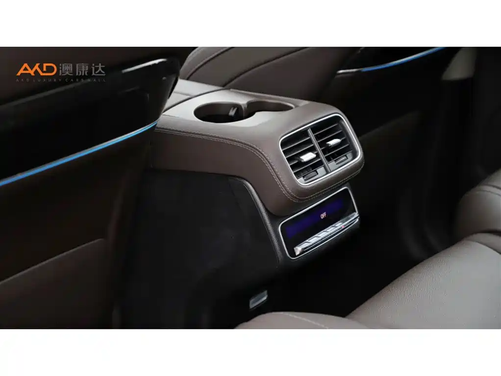 Mercedes-Benz GLS 2023 GLS 450 4MATIC Fashion Edition фото 10