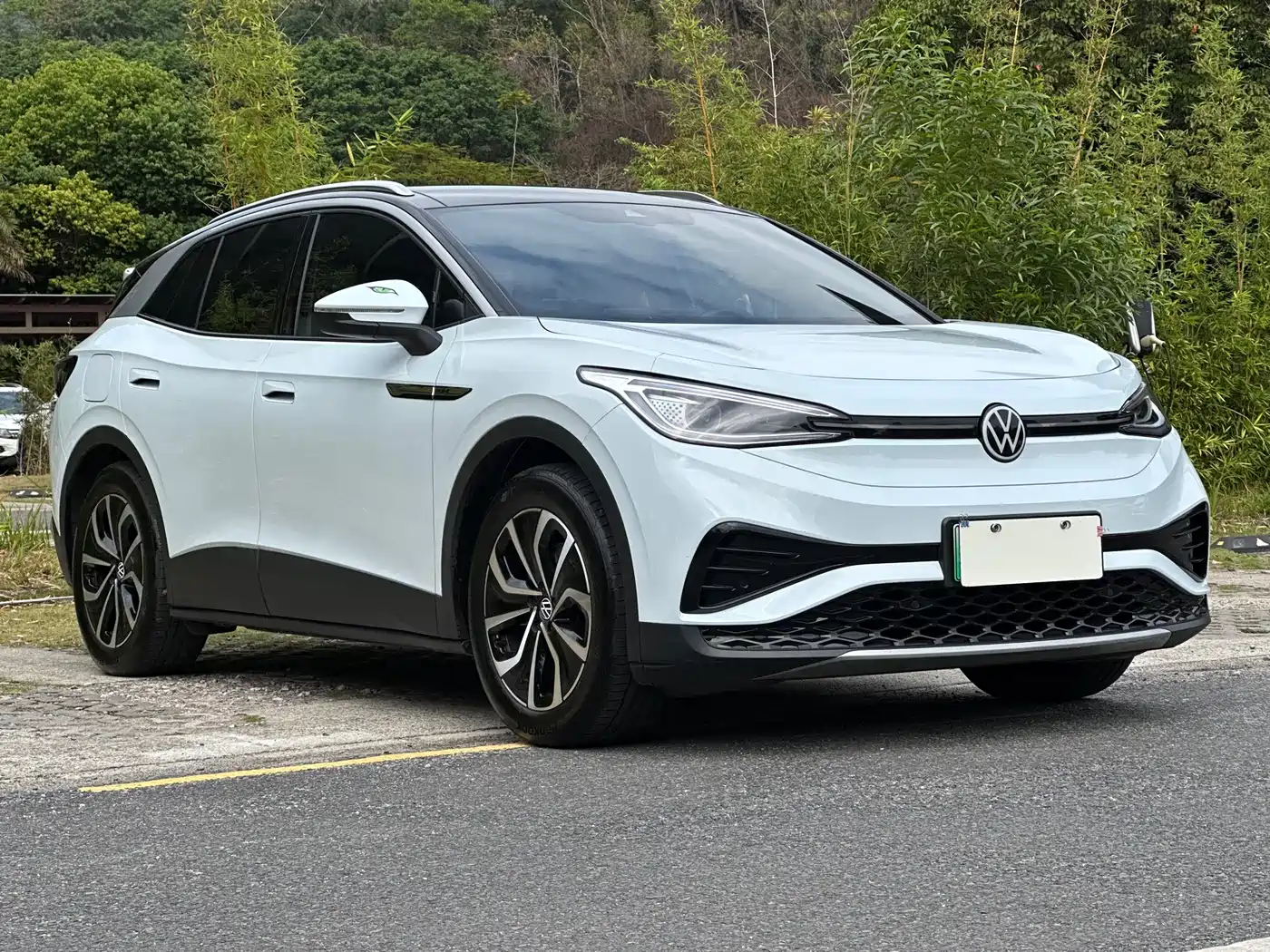 VOLKSWAGEN ID.4 X