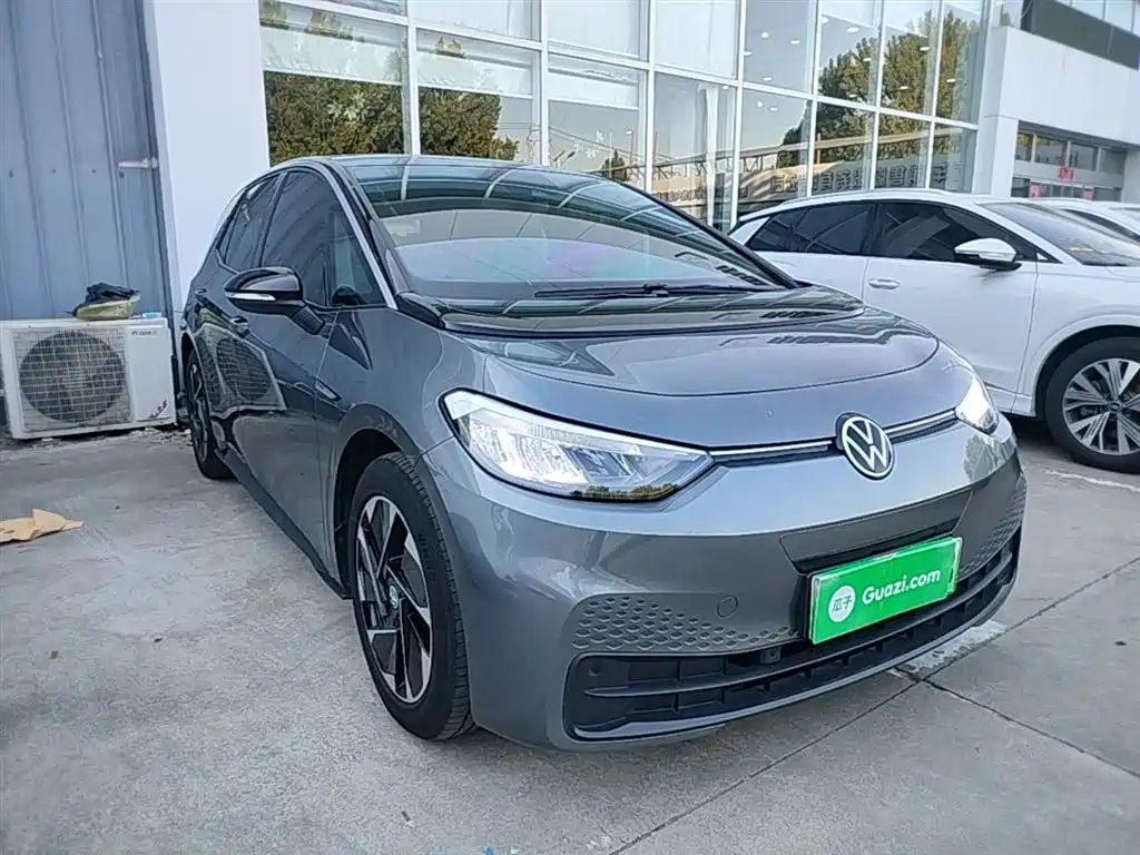 Volkswagen ID.3 2023 Upgraded Pure Intelligence Edition фото 4