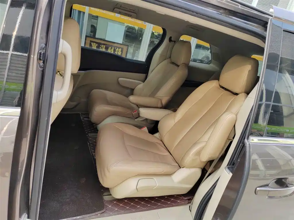 Buick GL8 2017 25S Comfort China V фото 3