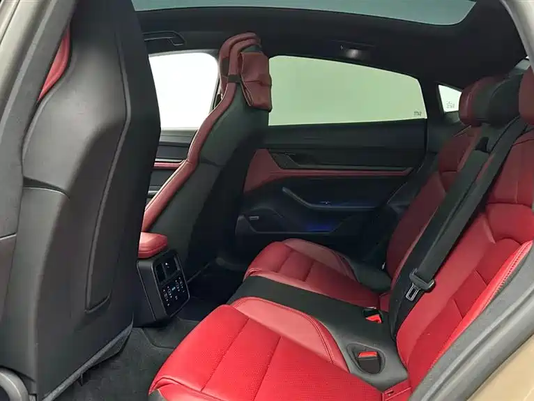 Porsche Taycan 2020 Taycan фото 14