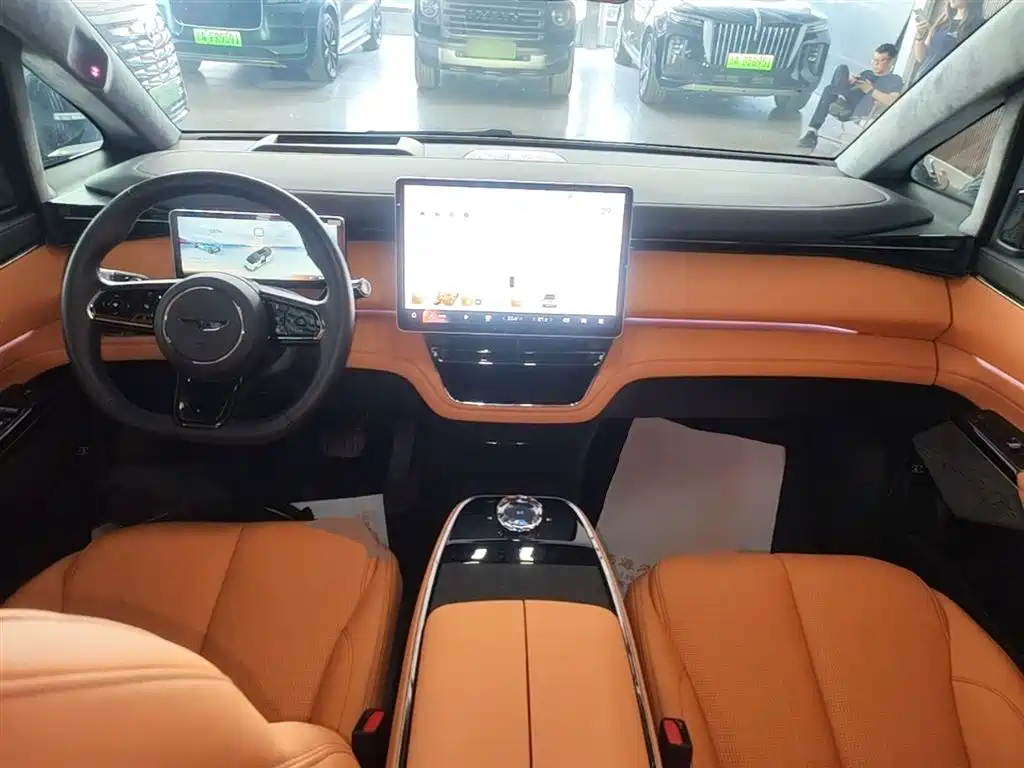Geely Galaxy Yizhen L380 2025 Model 805km Flagship Edition AWD фото 10