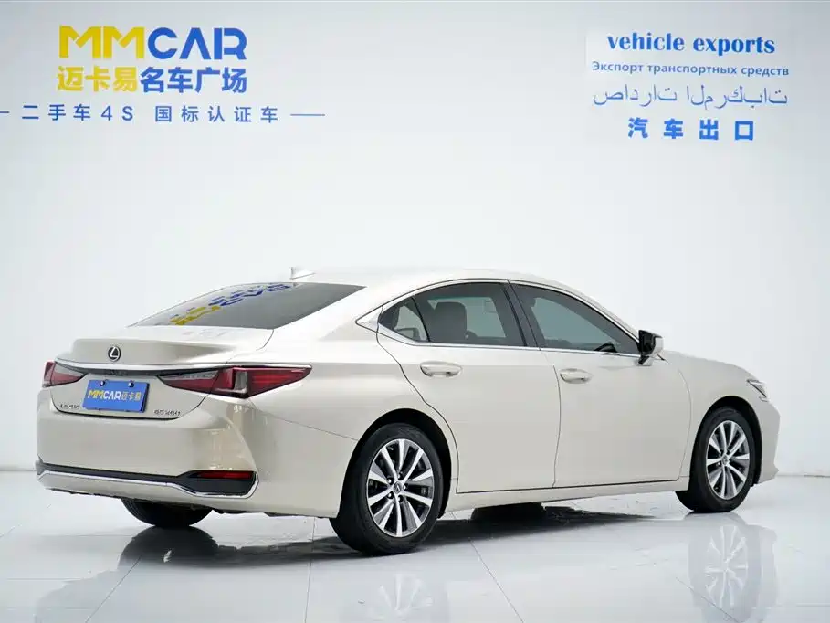 Lexus ES 2018 200 Excellence Edition China V фото 4