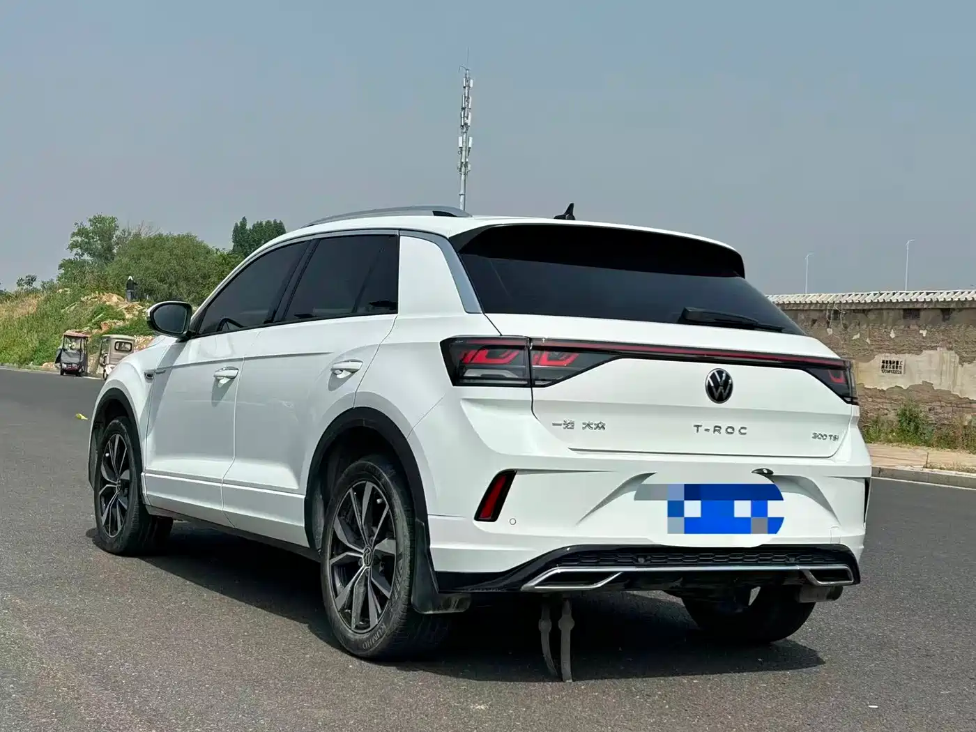 Volkswagen T-ROC 2023 300TSI DSG 2WD Dawn Edition фото 4