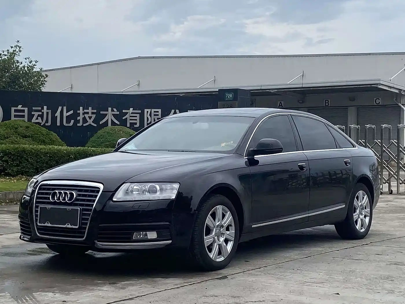 Audi A6L 2010 2011 Model 2.4L Luxury