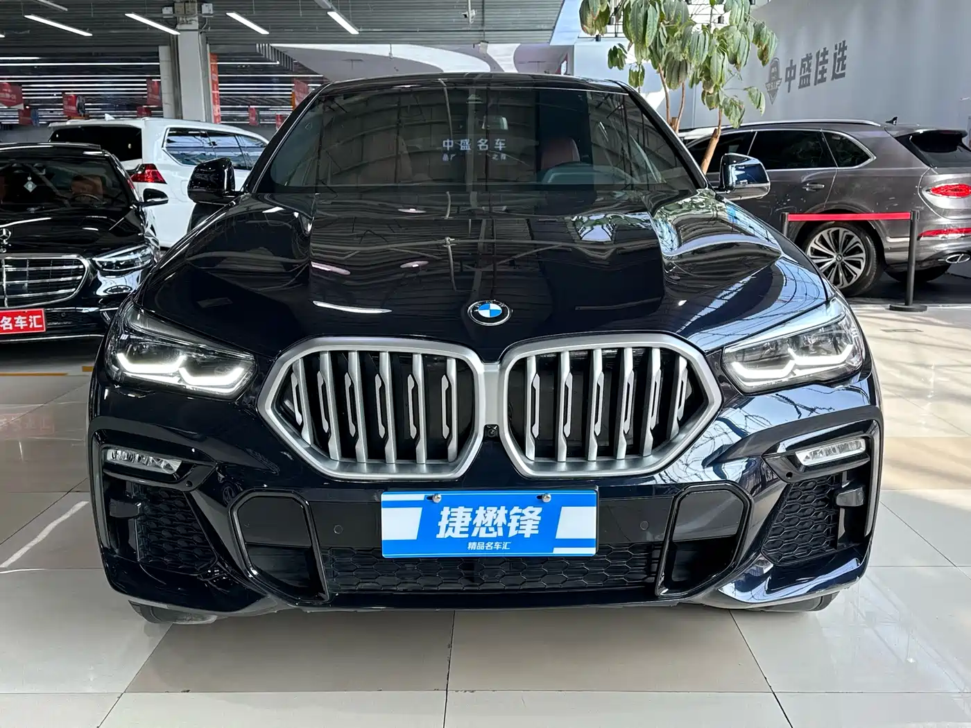BMW X6 2021 xDrive30i M Sport Package фото 2
