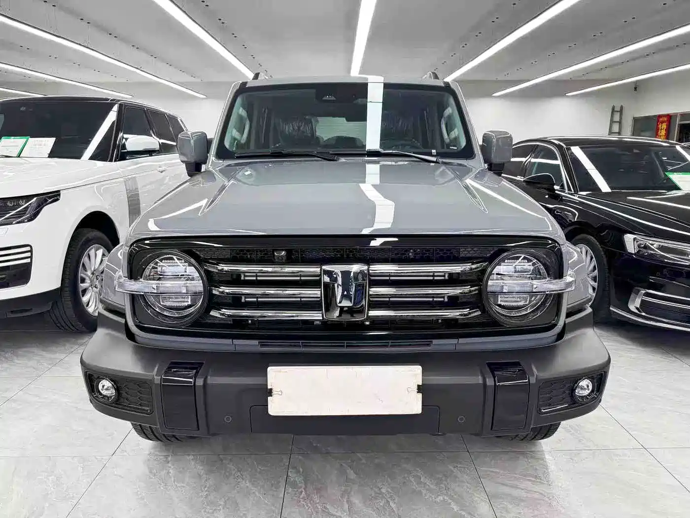 Tank 300 2024 2.0T Explorer фото 2