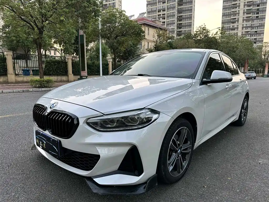 BMW 1 Series 2022 120i M Sport