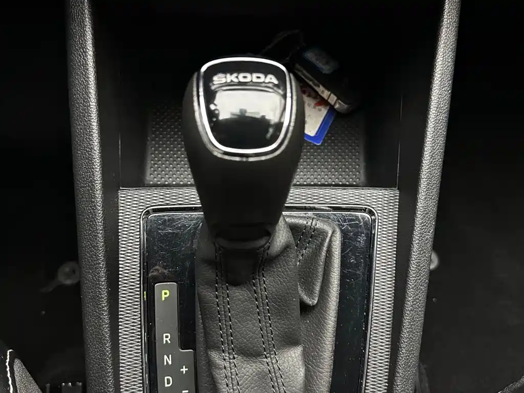 Škoda Kamiq 2021 1.5L Auto Comfort Edition фото 23